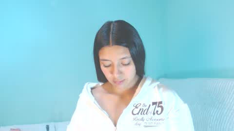 Snapshot of indirax69 chatting on 05-18-26, 04:29 Indira online show from 05-18-26, 04:29