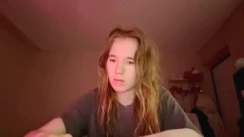 Snapshot of inespacheco chatting on 03-26-26, 03:17 Sofia online show from 03-26-26, 03:17