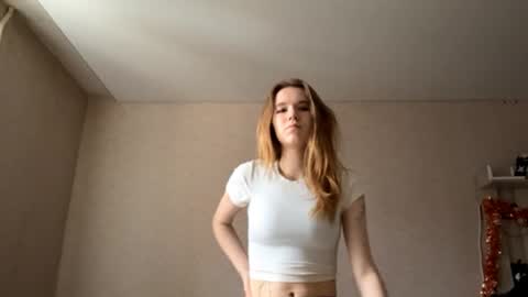 Snapshot of inespacheco chatting on 04-03-26, 12:36 Sofia online show from 04-03-26, 12:36