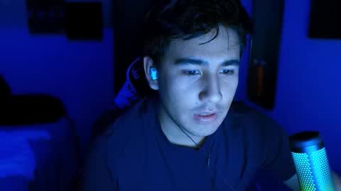 Snapshot of inglesespo89 chatting on 04-12-26, 07:24 Iagust online show from 04-12-26, 07:24