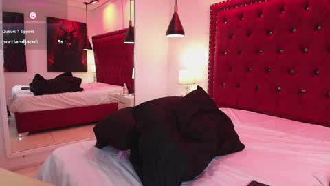 Ingrid online show from 02-21-26, 08:04