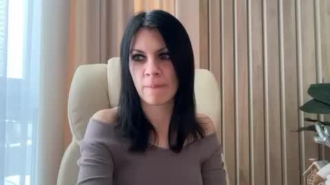 Snapshot of injaathome chatting on 01-06-26, 07:34 InjaAtHome online show from 01-06-26, 07:34