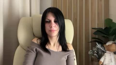 Snapshot of injaathome chatting on 02-24-26, 07:45 InjaAtHome online show from 02-24-26, 07:45