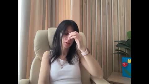 Snapshot of injaathome chatting on 04-06-26, 06:03 InjaAtHome online show from 04-06-26, 06:03