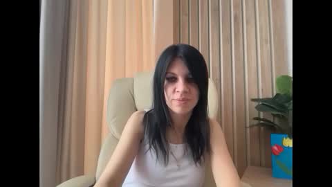 Snapshot of injaathome chatting on 04-11-26, 06:51 InjaAtHome online show from 04-11-26, 06:51