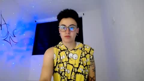 lyan onlyfans n linda online show from 08-10-26, 04:49