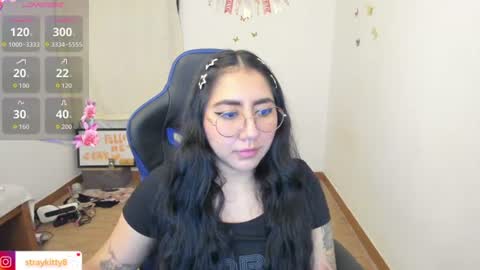 Luna        online show from 07-07-26, 10:36