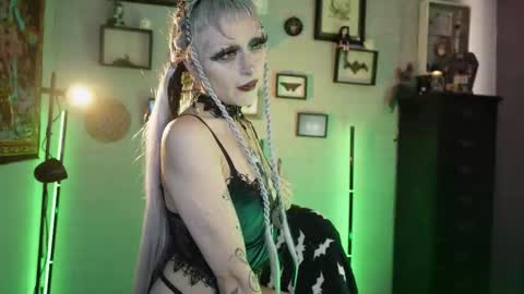   SANIA  online show from 02-20-26, 04:18