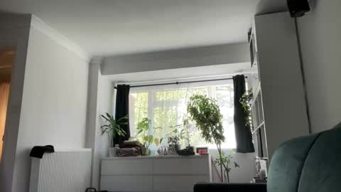 InterestedHun online show from 04-23-26, 08:24