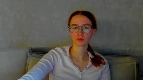 Bernadette  Join  online show from 03-29-26, 04:23