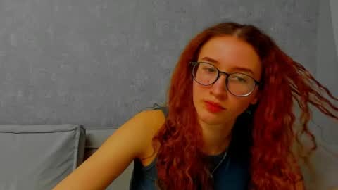 Bernadette  Join  online show from 04-04-26, 10:18