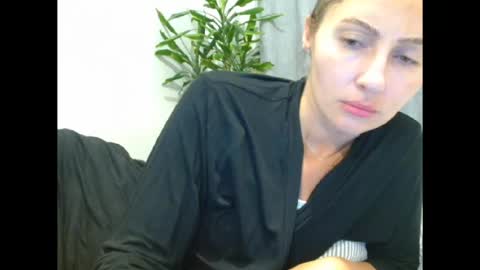 Snapshot of irina9793 chatting on 07-04-26, 07:09 irina online show from 07-04-26, 07:09