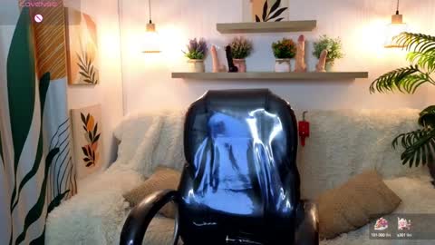 iris  online show from 01-31-25, 12:06