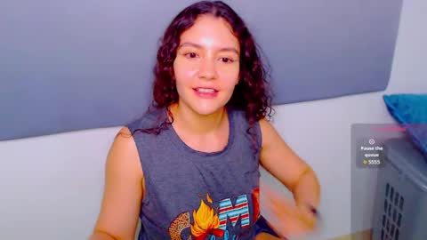 Instagram iris caprice online show from 05-22-26, 01:57