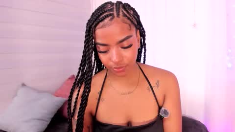 iris_hottt0 online show from 04-02-26, 11:57