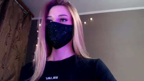 Lily online show from 05-14-26, 05:42