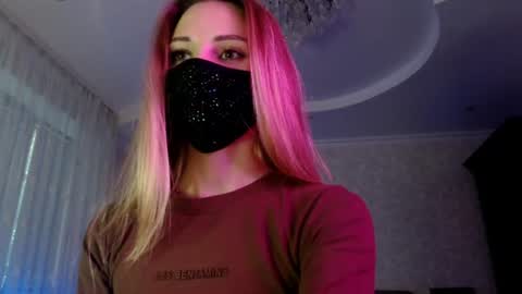 Lily online show from 06-14-26, 05:37
