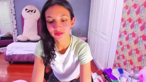 Iris online show from 01-25-25, 08:21