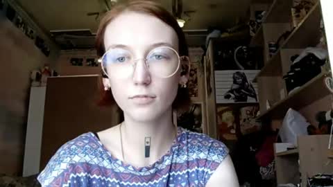 Iris online show from 06-09-26, 11:11