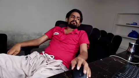 Snapshot of ironcharm4455 chatting on 07-07-26, 05:28 Naveed online show from 07-07-26, 05:28