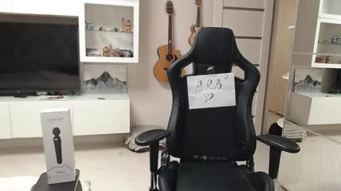 Snapshot of irwi_tomboy chatting on 01-20-25, 02:25 Irwi Tomboy online show from 01-20-25, 02:25