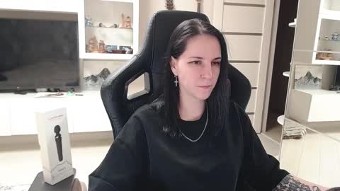 Snapshot of irwi_tomboy chatting on 01-29-25, 09:07 Irwi Tomboy online show from 01-29-25, 09:07