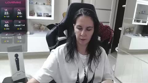 Snapshot of irwi_tomboy chatting on 09-15-25, 06:41 Irwi Tomboy online show from 09-15-25, 06:41