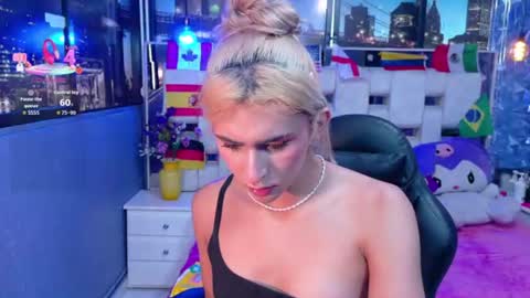 Isabella online show from 07-13-26, 02:09