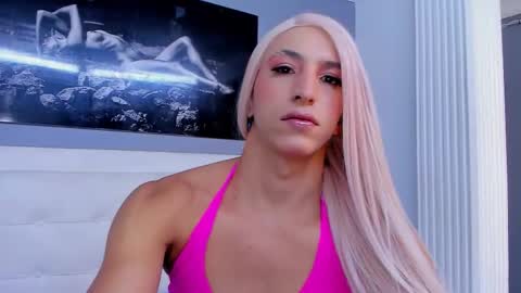 Isa Lancaster online show from 09-15-25, 07:36