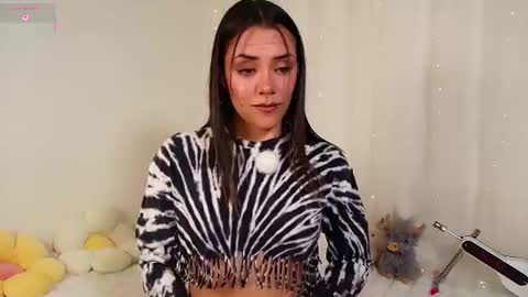 Snapshot of isa_laurentt chatting on 07-18-26, 07:50 Isabella Laurentt online show from 07-18-26, 07:50