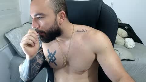 Snapshot of isaac_carter chatting on 07-19-26, 10:52 Isaac carter online show from 07-19-26, 10:52