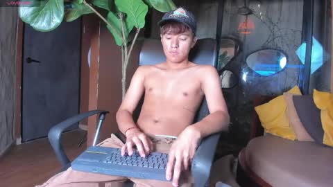 isaac_grimm online show from 04-09-26, 02:55