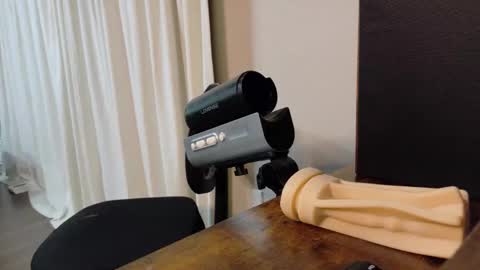 isaac online show from 04-06-26, 05:30