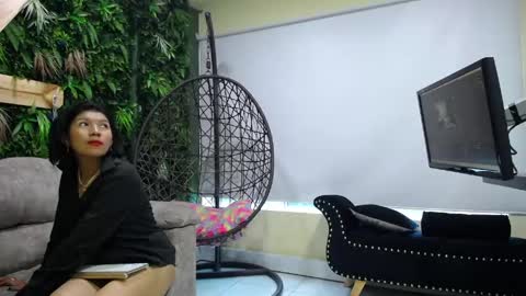 isabel_luxx online show from 04-11-26, 08:13