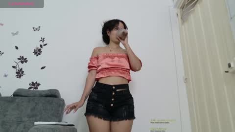 Snapshot of isabela_cuteass chatting on 06-15-26, 05:26 isabela online show from 06-15-26, 05:26