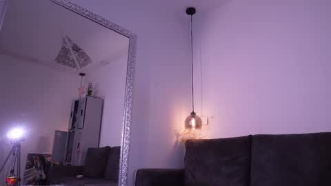 Isabela online show from 05-25-26, 11:49