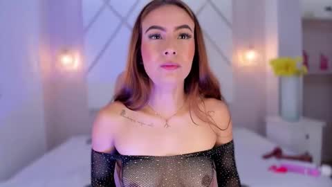 Isa  online show from 12-05-25, 03:52