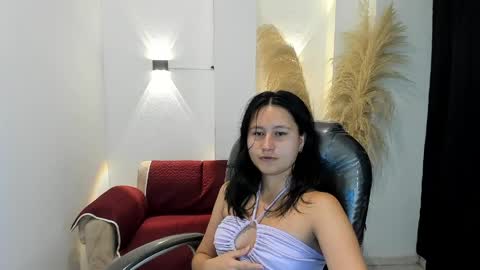 Isabella online show from 05-07-26, 07:47