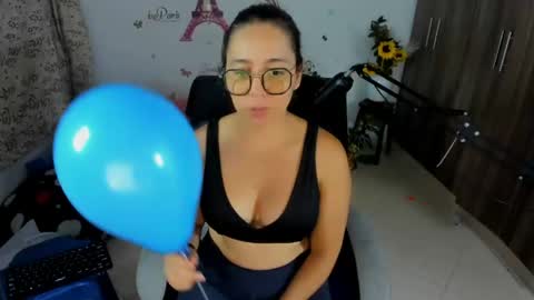 Isabella online show from 05-18-26, 02:18