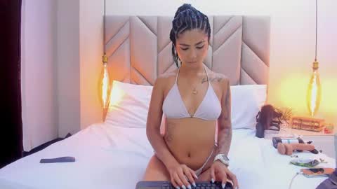 isabellafoox online show from 05-08-26, 04:12