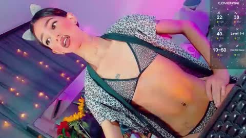 isabellagirs online show from 03-08-26, 08:01