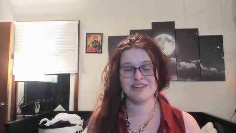 Snapshot of isabellamariedarcy chatting on 06-11-26, 01:16 isabellamariedarcy online show from 06-11-26, 01:16