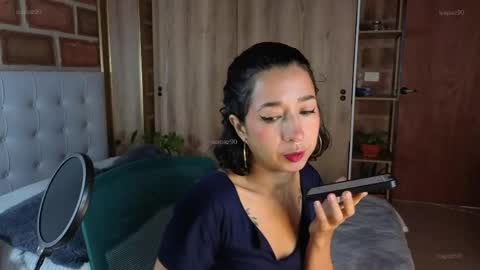 Isabela Paz online show from 04-14-26, 12:22