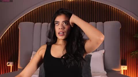 Snapshot of isabellax21 chatting on 05-23-26, 04:39 Isa online show from 05-23-26, 04:39