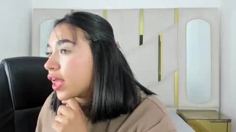 isabellrodriguez18 online show from 09-16-25, 02:12