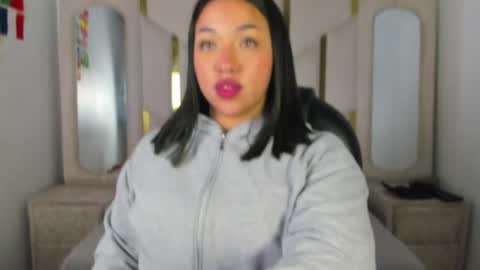 isabellrodriguez18 online show from 07-17-26, 12:34