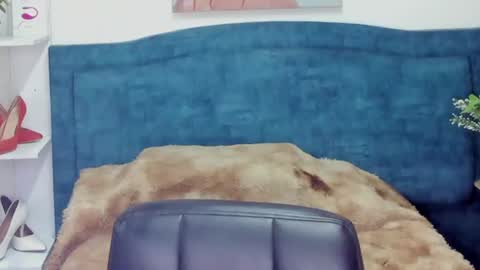 Snapshot of isadoravex chatting on 06-30-26, 12:06 Isabel online show from 06-30-26, 12:06