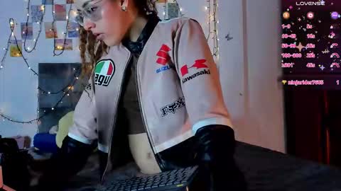 Isabela  online show from 02-03-26, 06:40