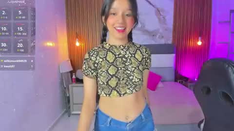 Snapshot of isapink1 chatting on 06-19-26, 06:45 ISABELLA online show from 06-19-26, 06:45
