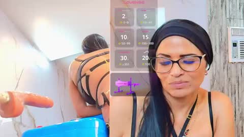 Isis car0lina online show from 06-08-26, 01:33
